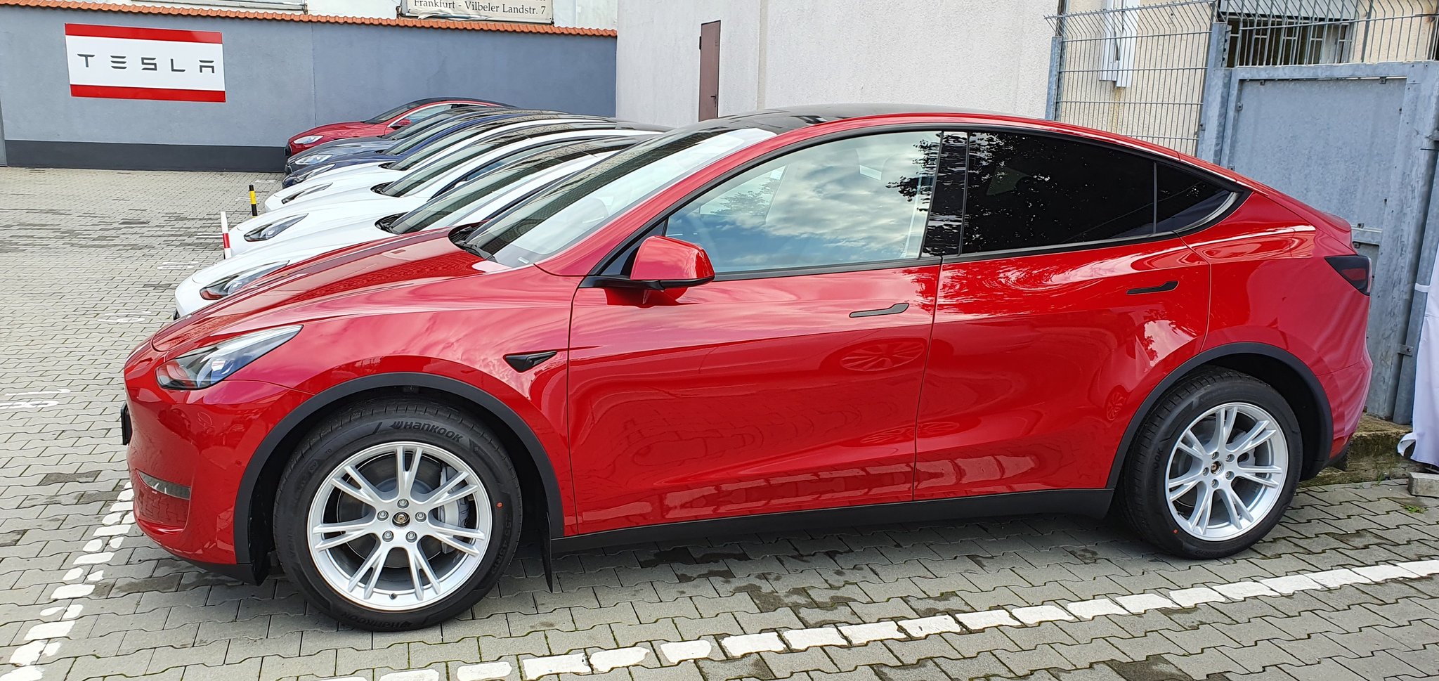 Tesla Model Y lands in Europe and Norway's best selling EV EV Charging Cables